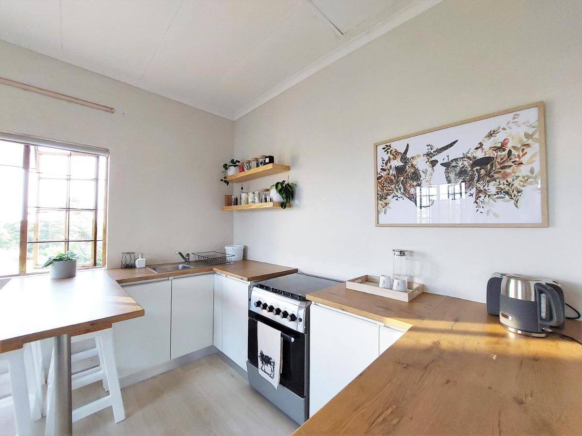 Upmarket Off Grid Cottage On Organic Farm In Secure Estate 霍维克 外观 照片